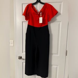 Off the shoulders mid leg jumpsuit